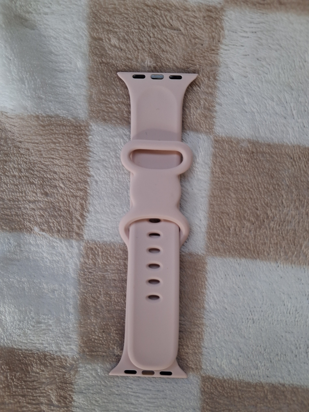 Silicone Apple Watch Band - Soft Pink Replacement Strap
